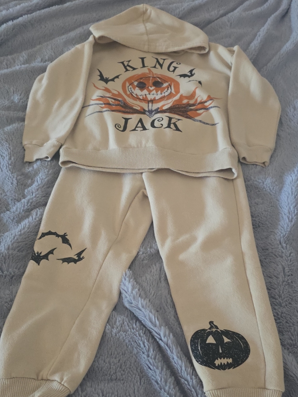 King Jack Beige Kids Halloween Costume Hoodie & Joggers Set